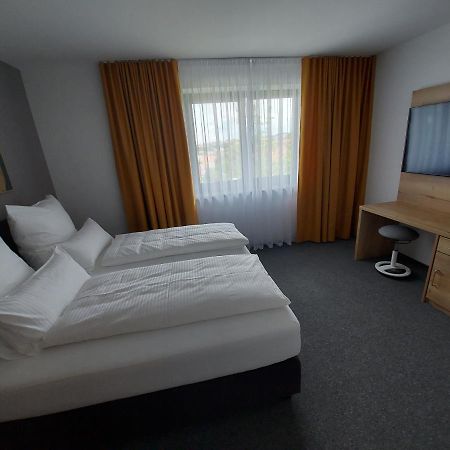 Ferienwohnung Nikolena 피라마센스 외부 사진
