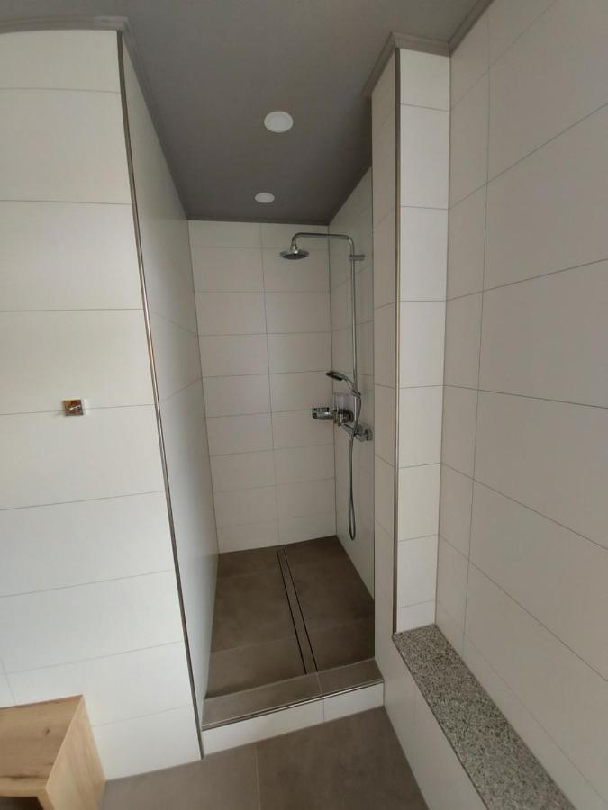 Ferienwohnung Nikolena 피라마센스 외부 사진