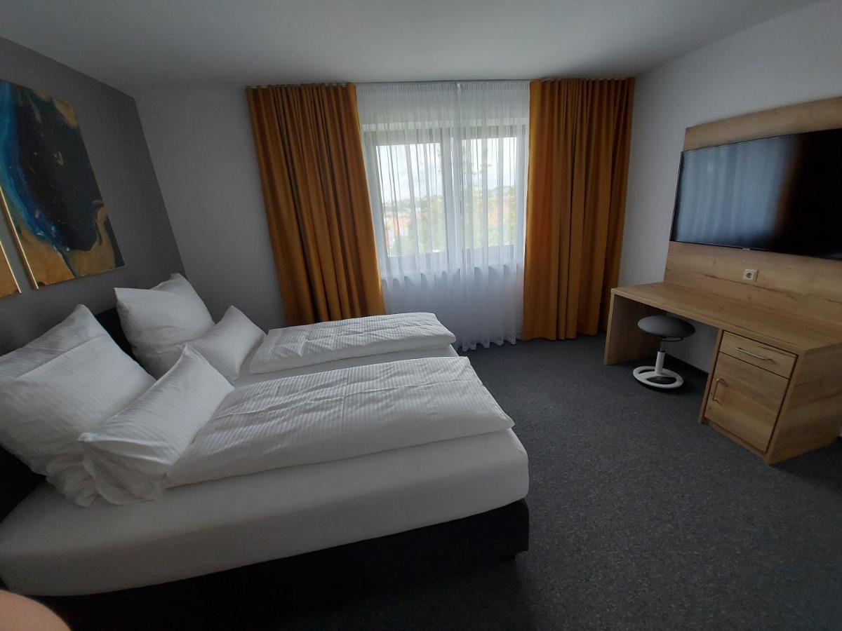 Ferienwohnung Nikolena 피라마센스 외부 사진